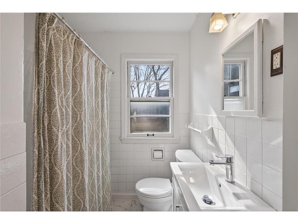 1890 Yorkshire Avenue Saint Paul MN 55116 7073736 image19