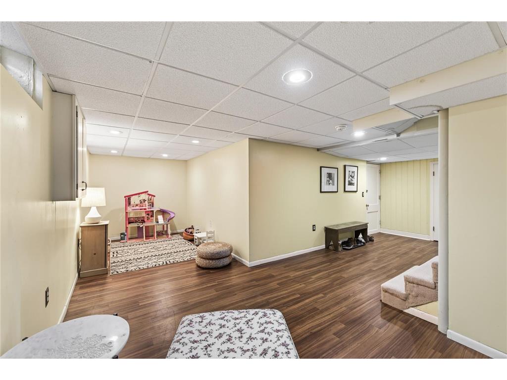 1890 Yorkshire Avenue Saint Paul MN 55116 7073736 image34