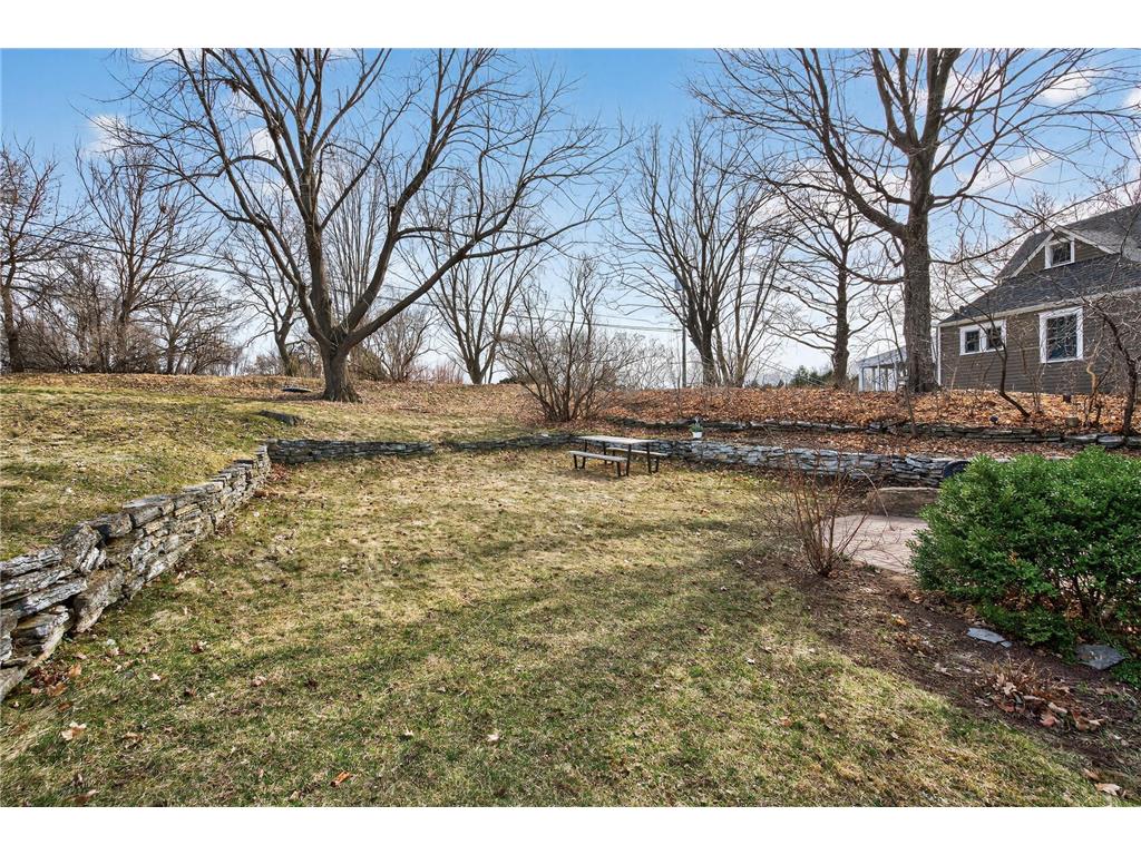 1890 Yorkshire Avenue Saint Paul MN 55116 7073736 image36
