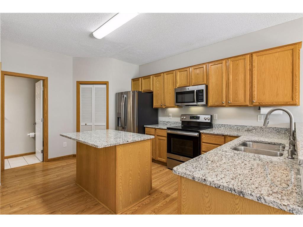 18900 96th Place N #5 Maple Grove MN 55311 7063001 image18