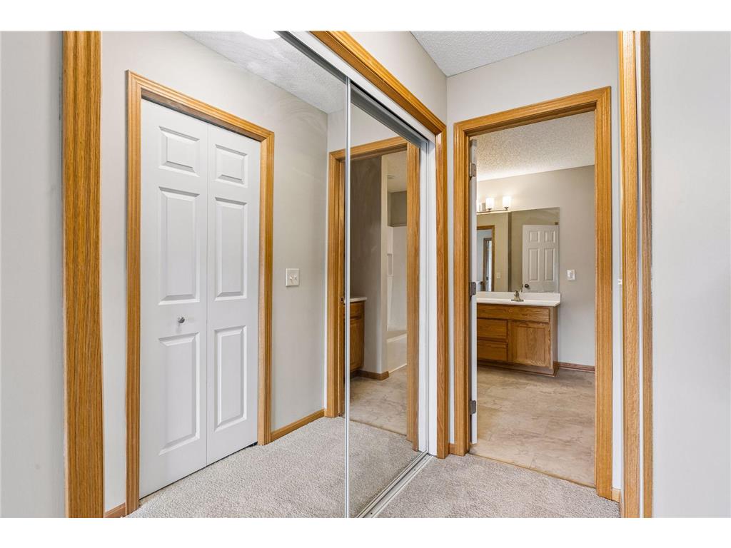 18900 96th Place N #5 Maple Grove MN 55311 7063001 image26