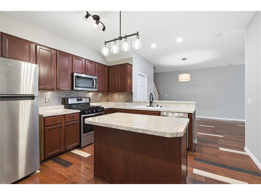 18902 96th Place N Maple Grove MN 55311 7069564 image12