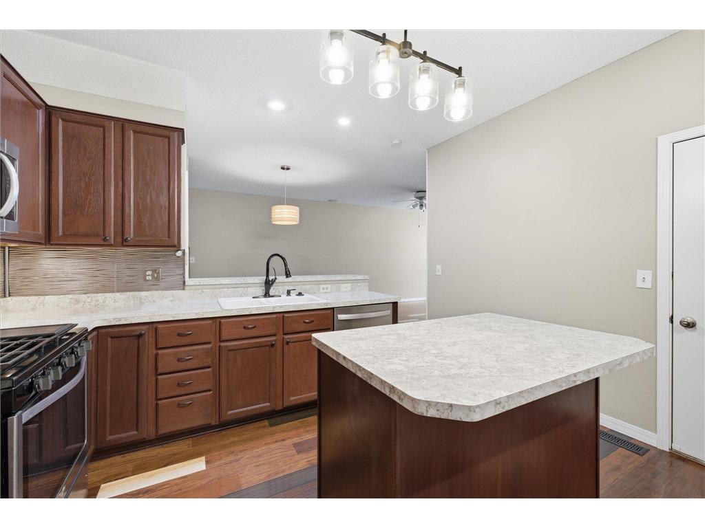 18902 96th Place N Maple Grove MN 55311 7069564 image14