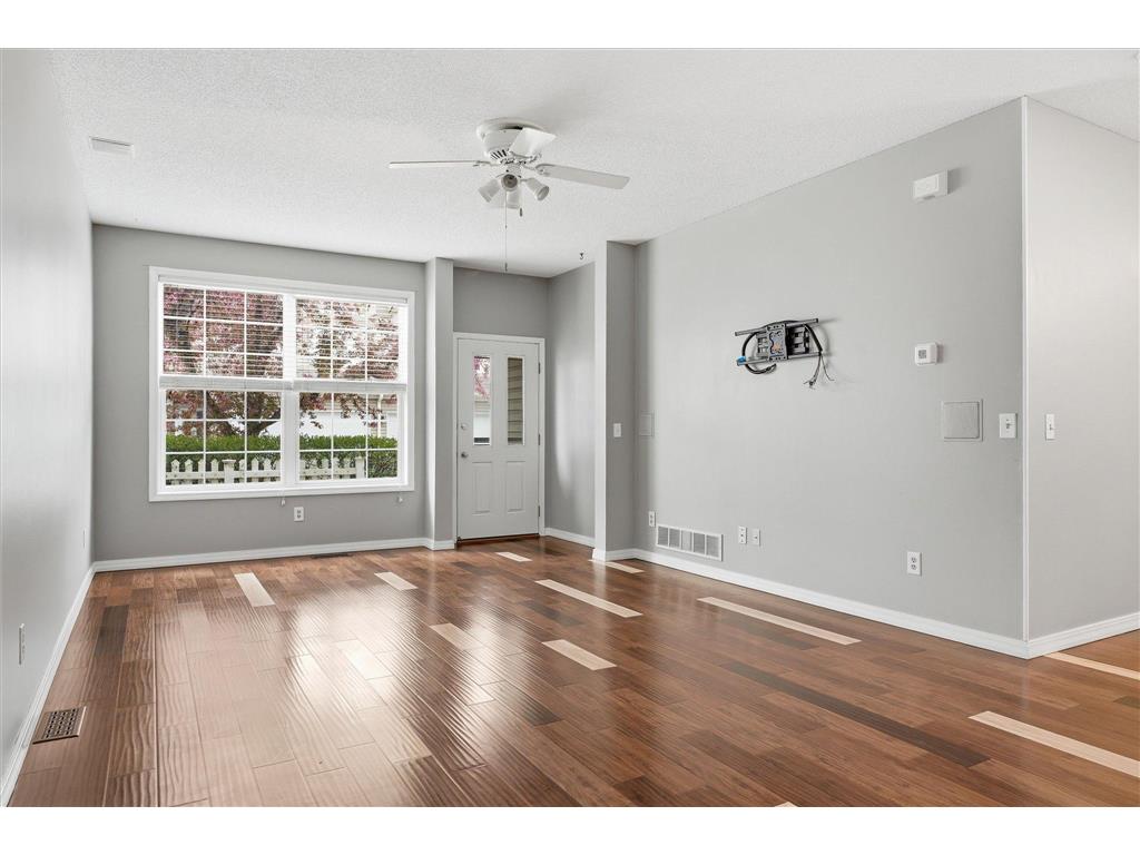 18902 96th Place N Maple Grove MN 55311 7069564 image8