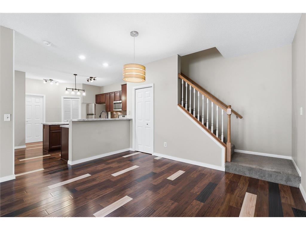 18902 96th Place N Maple Grove MN 55311 7069564 image9
