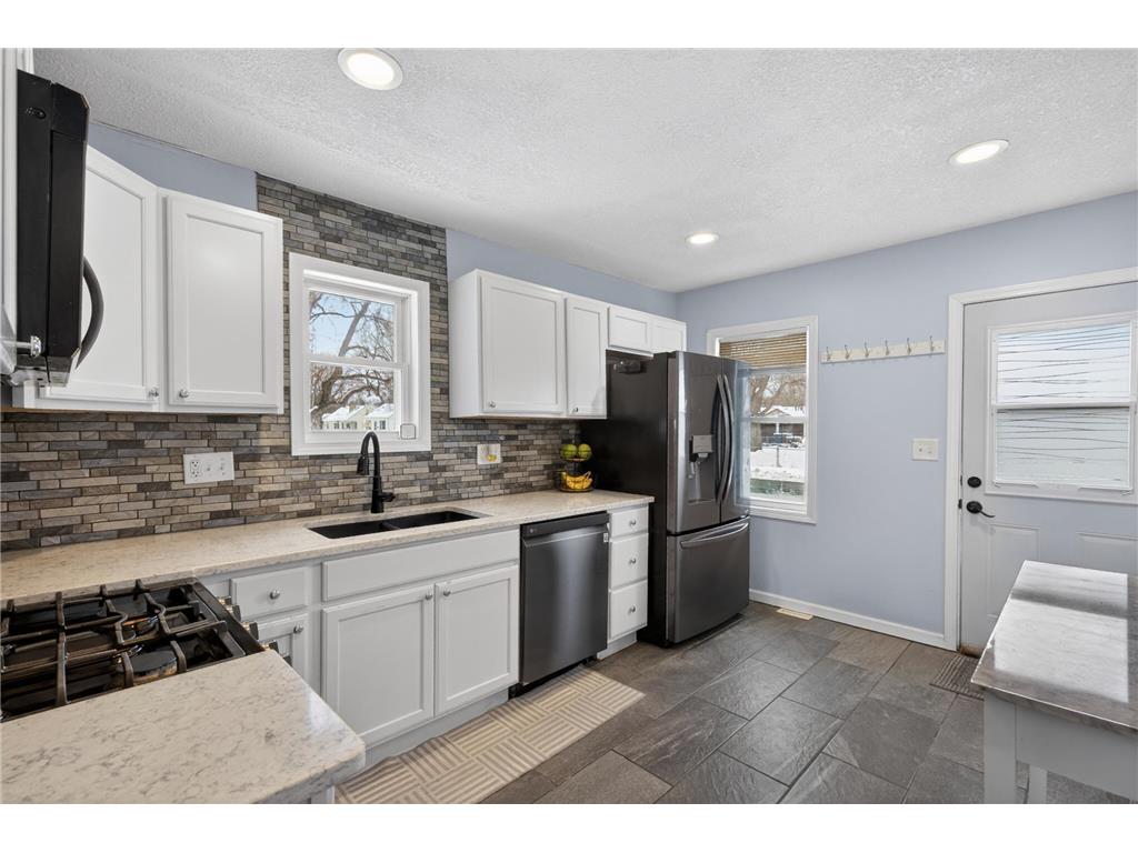 1891 4th Street White Bear Lake MN 55110 7035286 image9