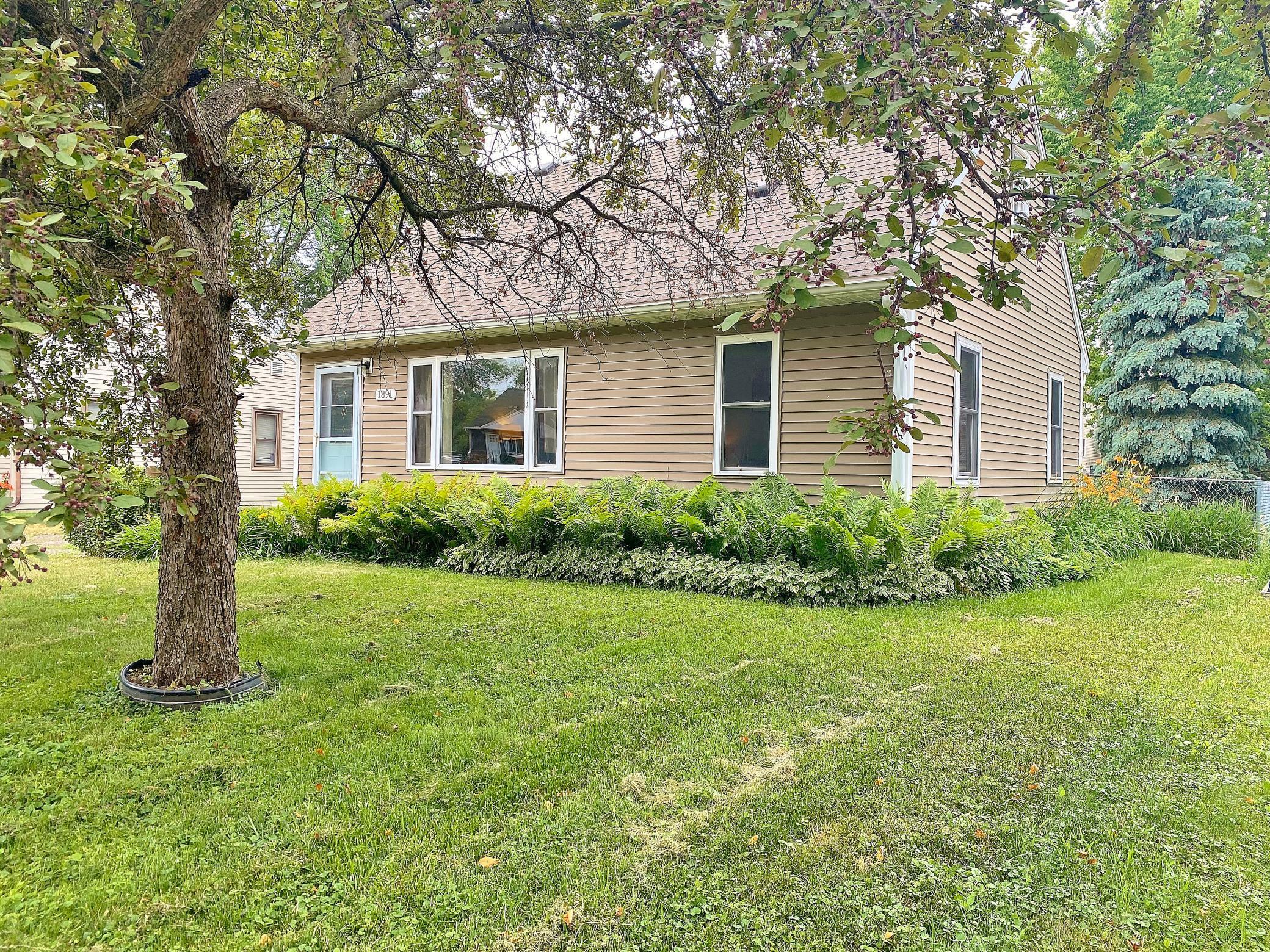 1891 Barclay Street, Maplewood, MN, 55109 MLS 6015525 Edina Realty