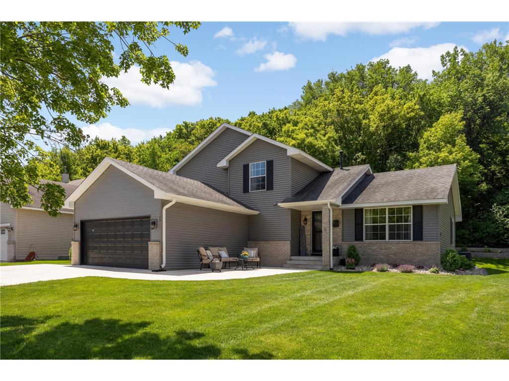 18911 Embers Avenue Farmington MN 55024 7047823 image1