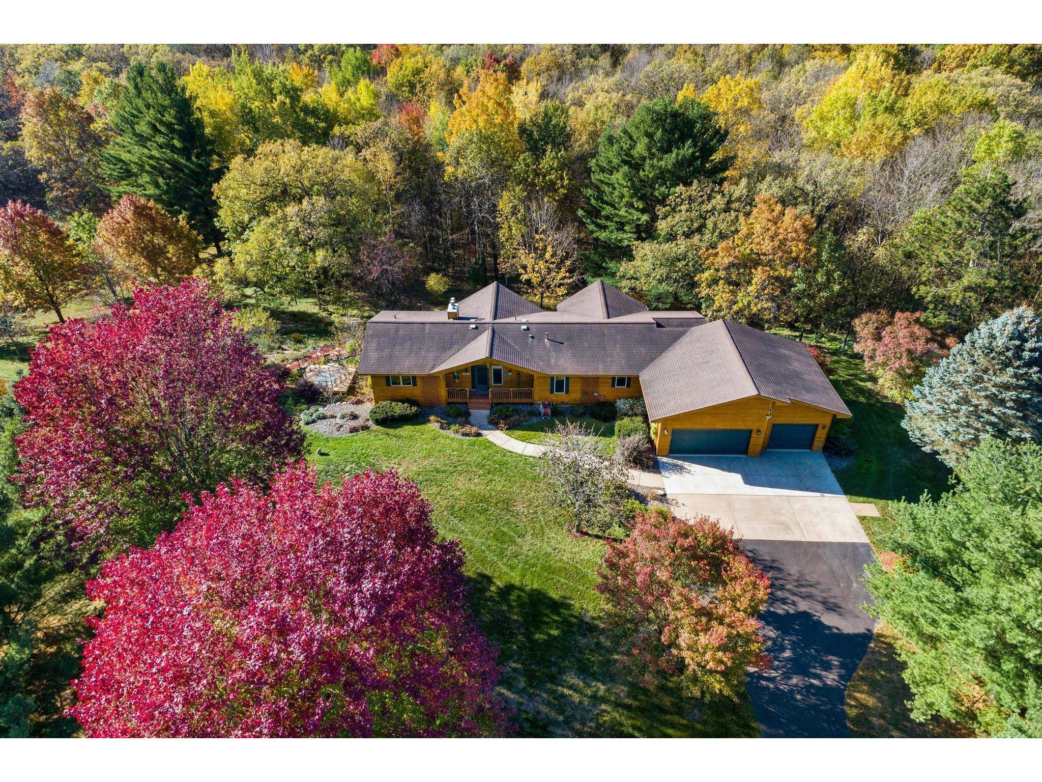 18915 Shamrock Lane, Shafer, MN, 55074 MLS 6025787 Edina Realty