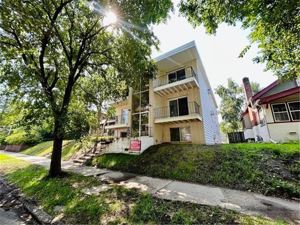 1892 Grand Avenue Saint Paul MN 55105 6565974 image1