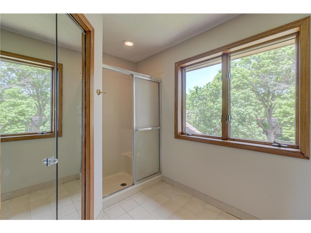 18925 26th Avenue N Plymouth MN 55447 7084933 image27