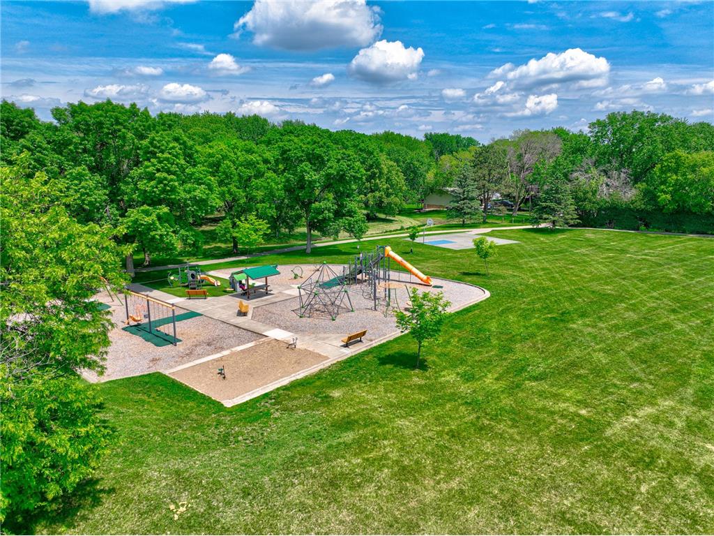 18925 26th Avenue N Plymouth MN 55447 7084933 image40