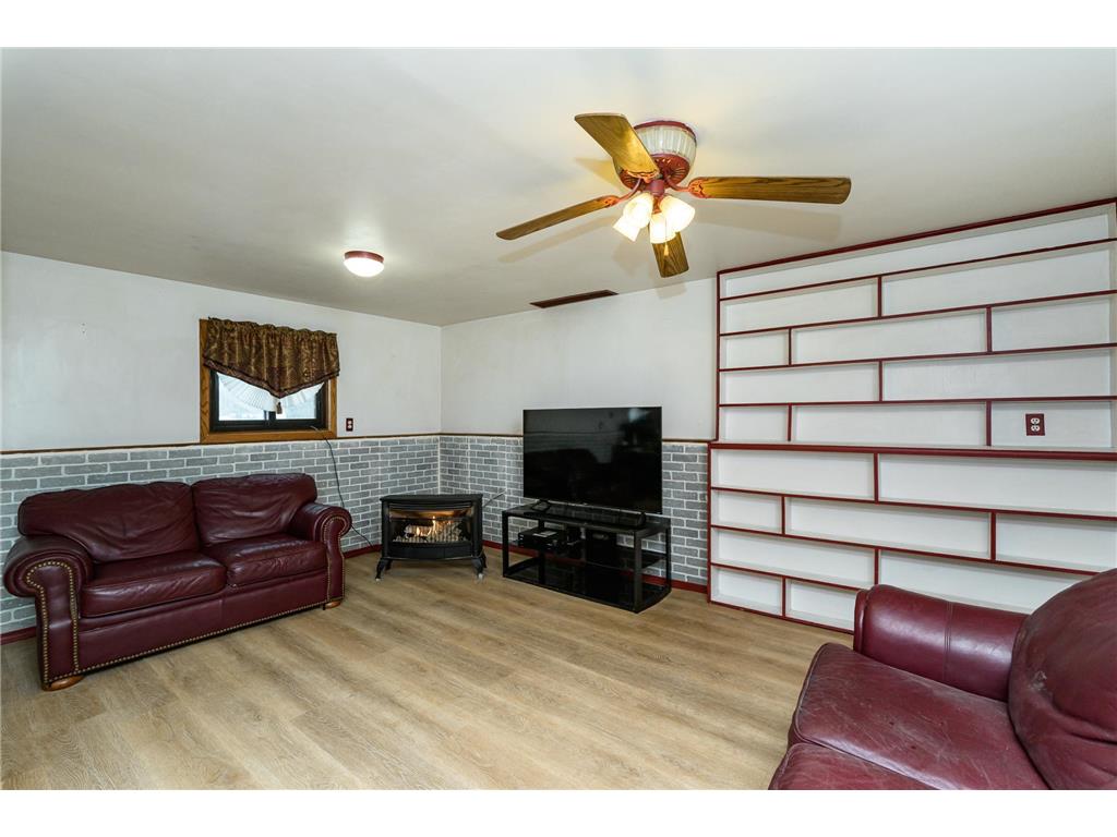 18928 620th Street Wasioja Twp MN 55927 7001905 image16