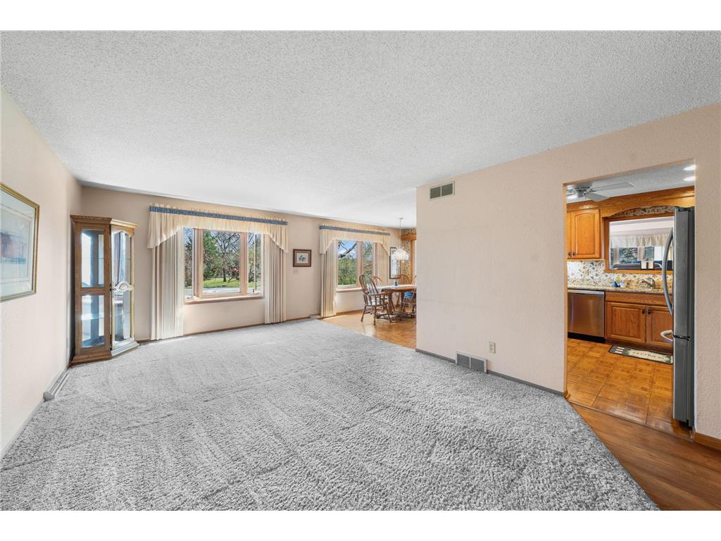 1893 Sunrise Court White Bear Lake MN 55110 7057215 image2