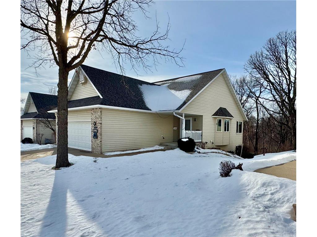 1894 Cherry Street Red Wing MN 55066 7002441 image1