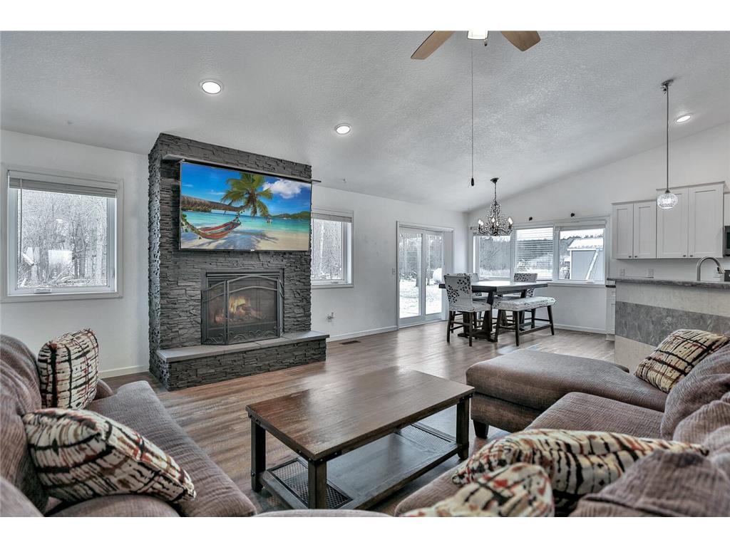 1894 Liberty Street Mora MN 55051 6472785 image1