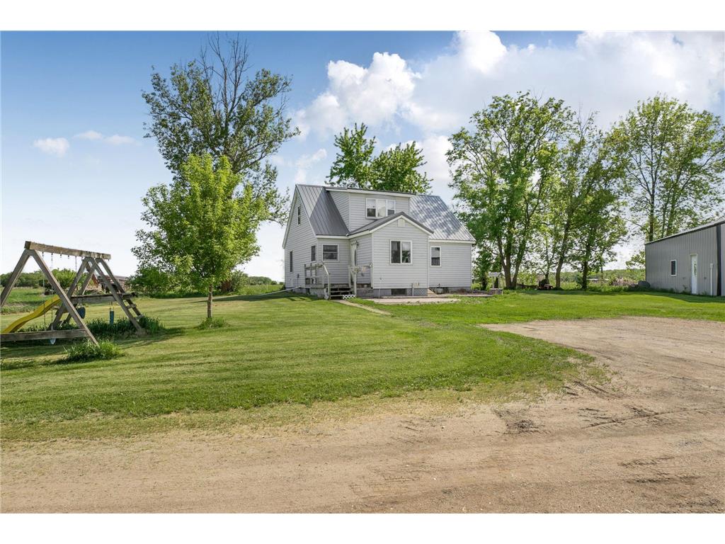 18940 270th Street Long Prairie MN 56347 7082435 image1