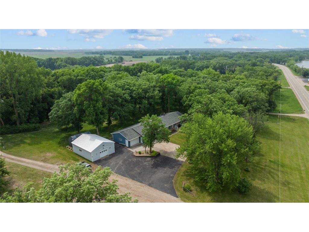 18945 Agent Drive Sauk Centre MN 56378 - Fairy 7072062 image1