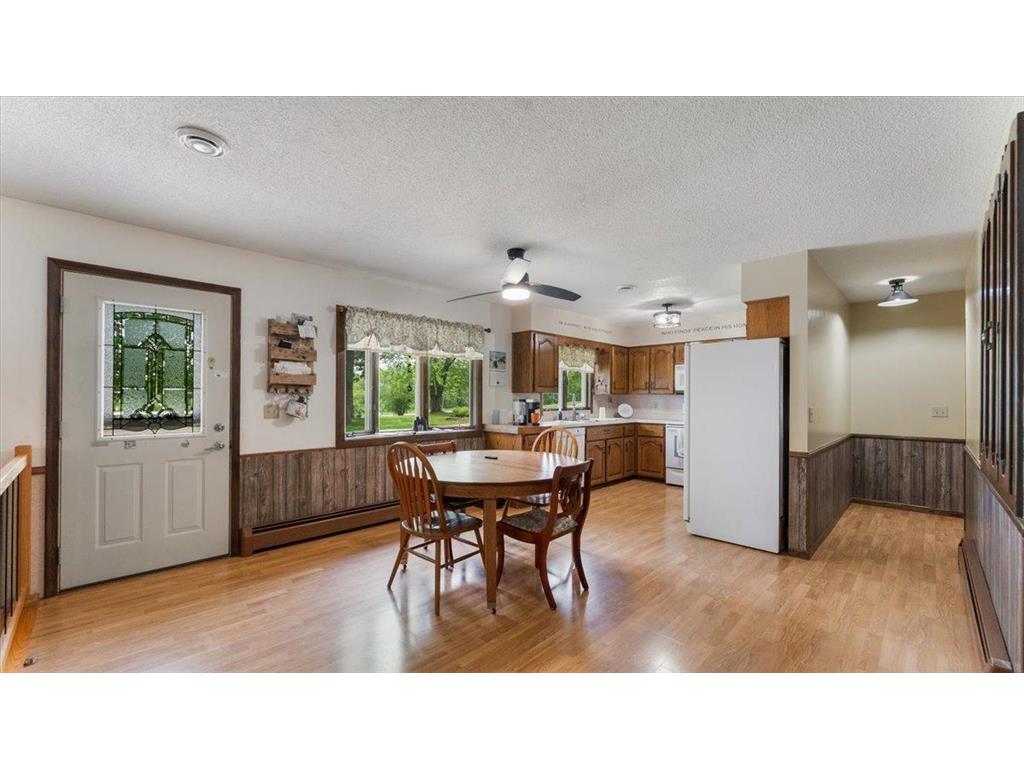 18945 Agent Drive Sauk Centre MN 56378 - Fairy 7072062 image6