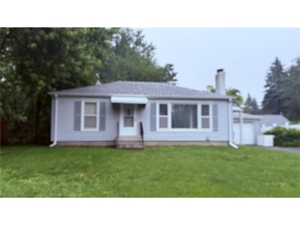 1895 Edgewater Avenue Arden Hills MN 55112 6744229 image1