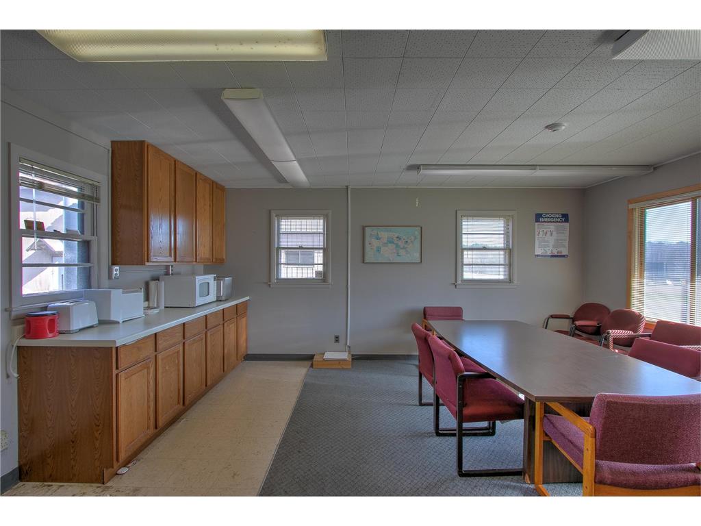 1895 Frontage Road Mora MN 55051 7060709 image8