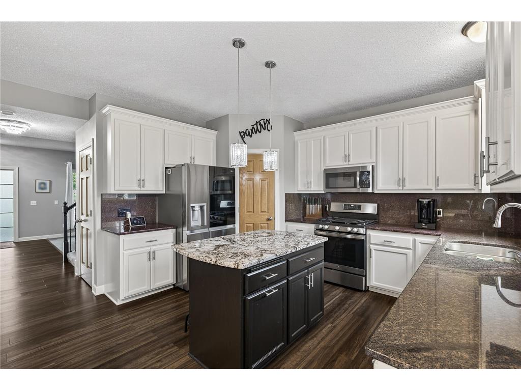 1895 Omega Drive Shakopee MN 55379 6818382 image13