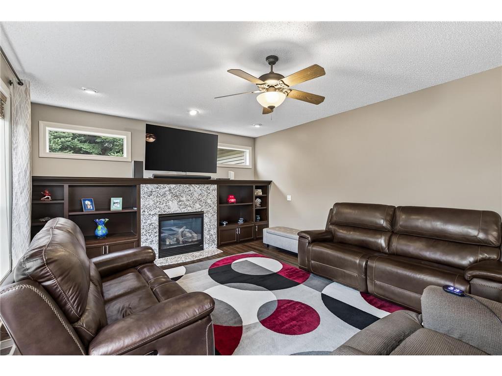 1895 Omega Drive Shakopee MN 55379 6818382 image19