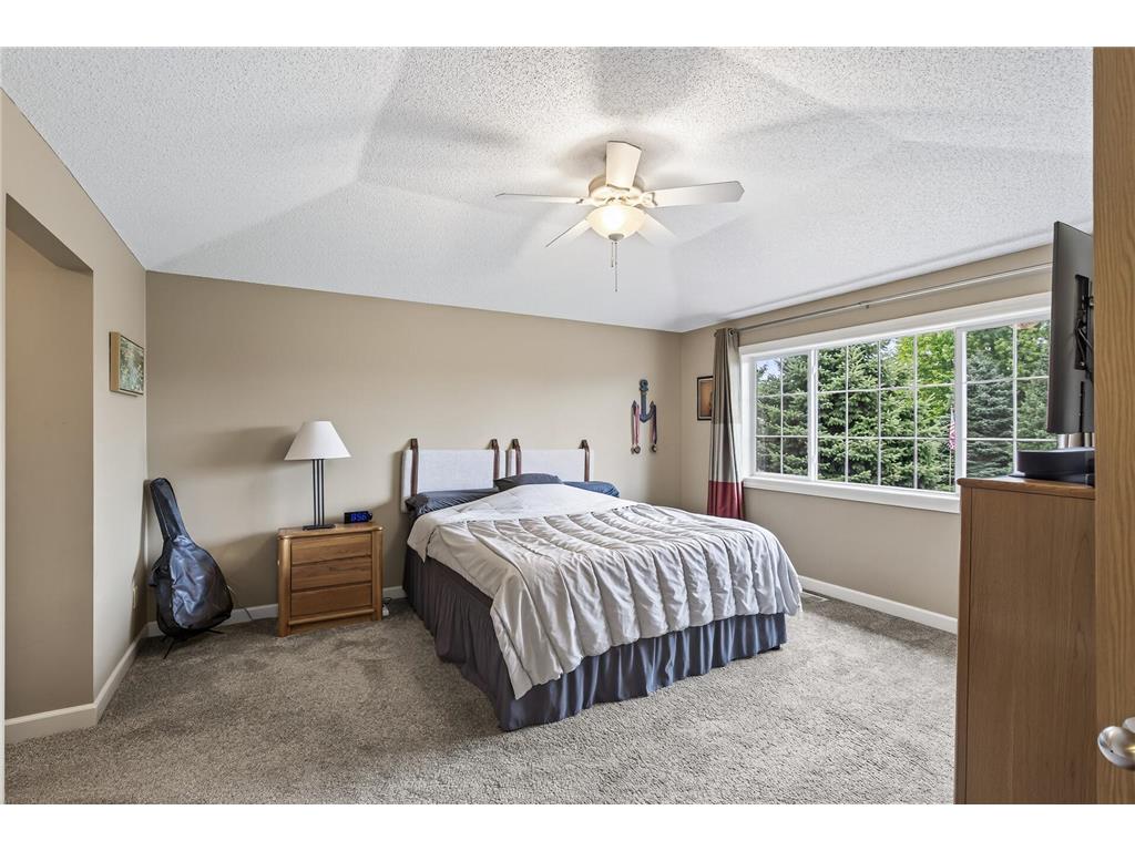 1895 Omega Drive Shakopee MN 55379 6818382 image33