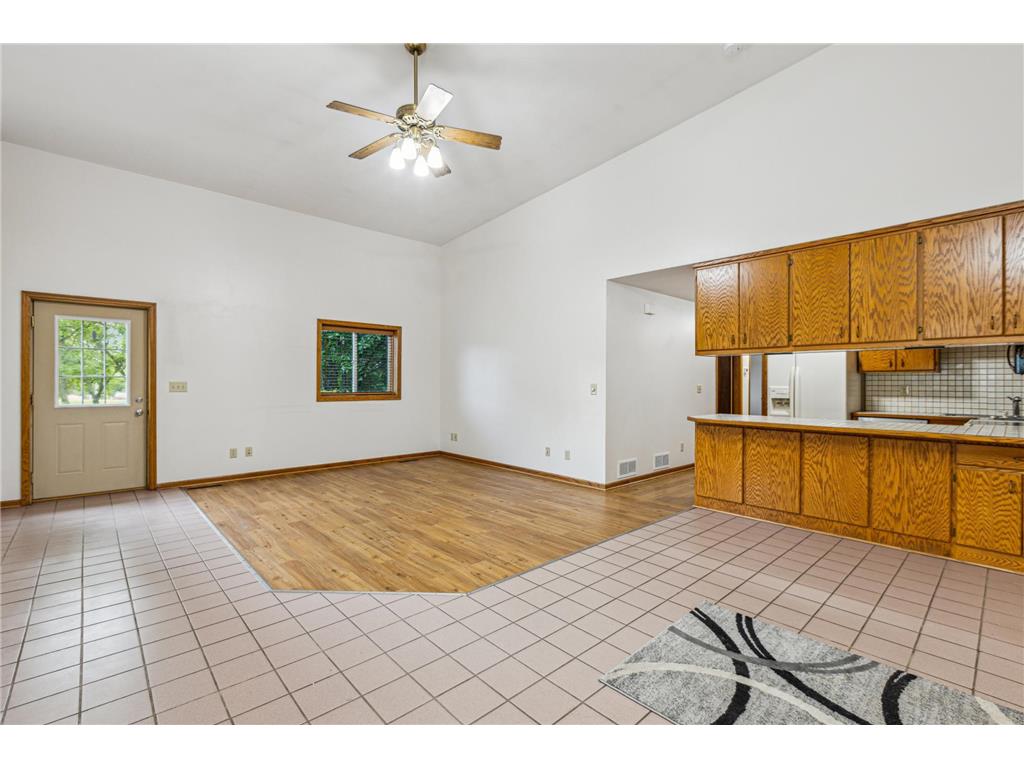 18950 243rd Avenue NW Orrock Twp MN 55309 6819223 image2