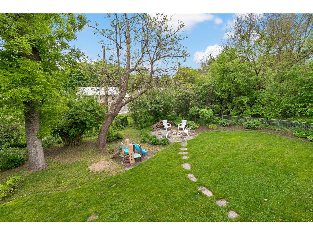 1896 Adele Street Maplewood MN 55109 7085027 image19