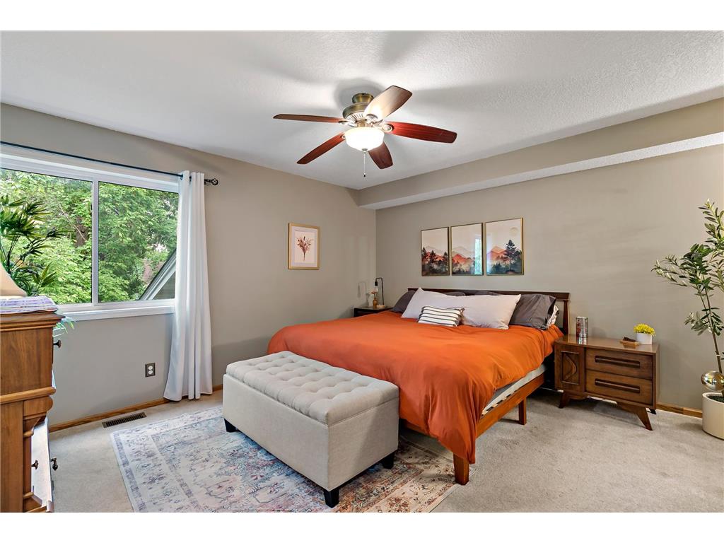 1896 Adele Street Maplewood MN 55109 7085027 image29