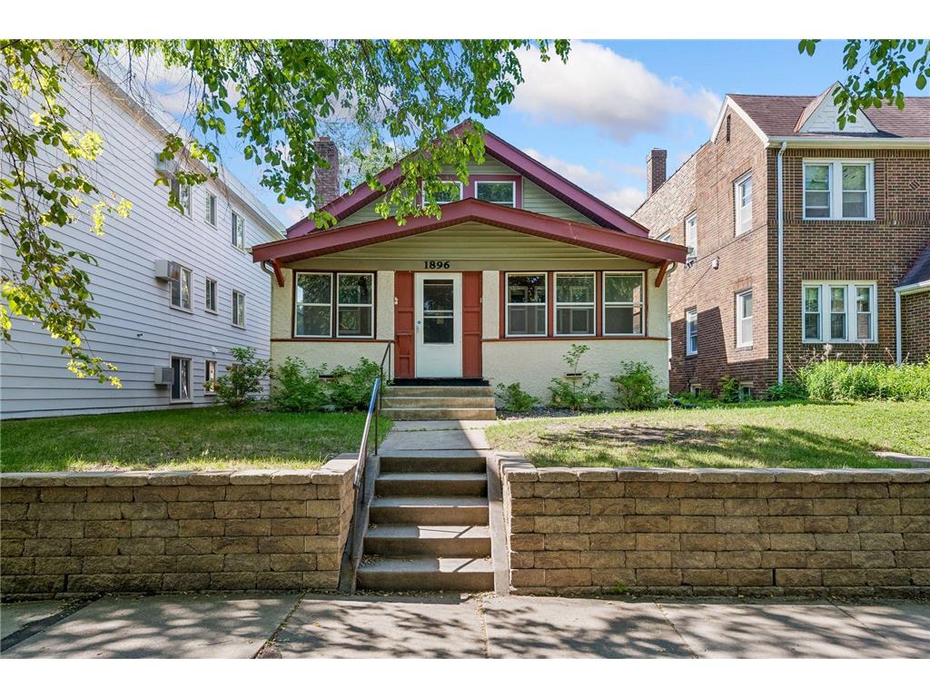 1896 Grand Avenue Saint Paul MN 55105 7060391 image1