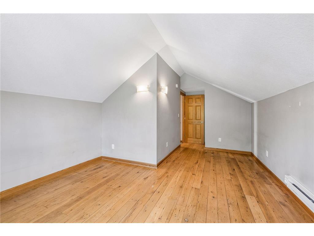 1896 Grand Avenue Saint Paul MN 55105 7060391 image26