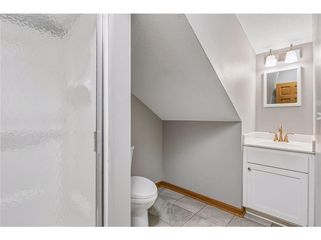 1896 Grand Avenue Saint Paul MN 55105 7060391 image28