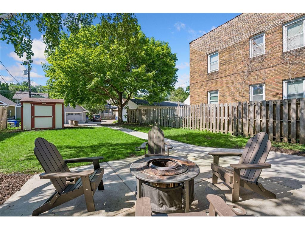 1896 Grand Avenue Saint Paul MN 55105 7060391 image36