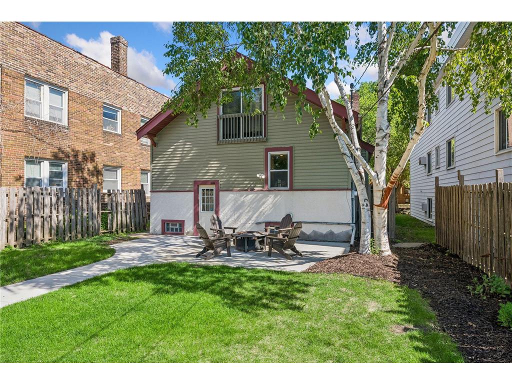 1896 Grand Avenue Saint Paul MN 55105 7060391 image42