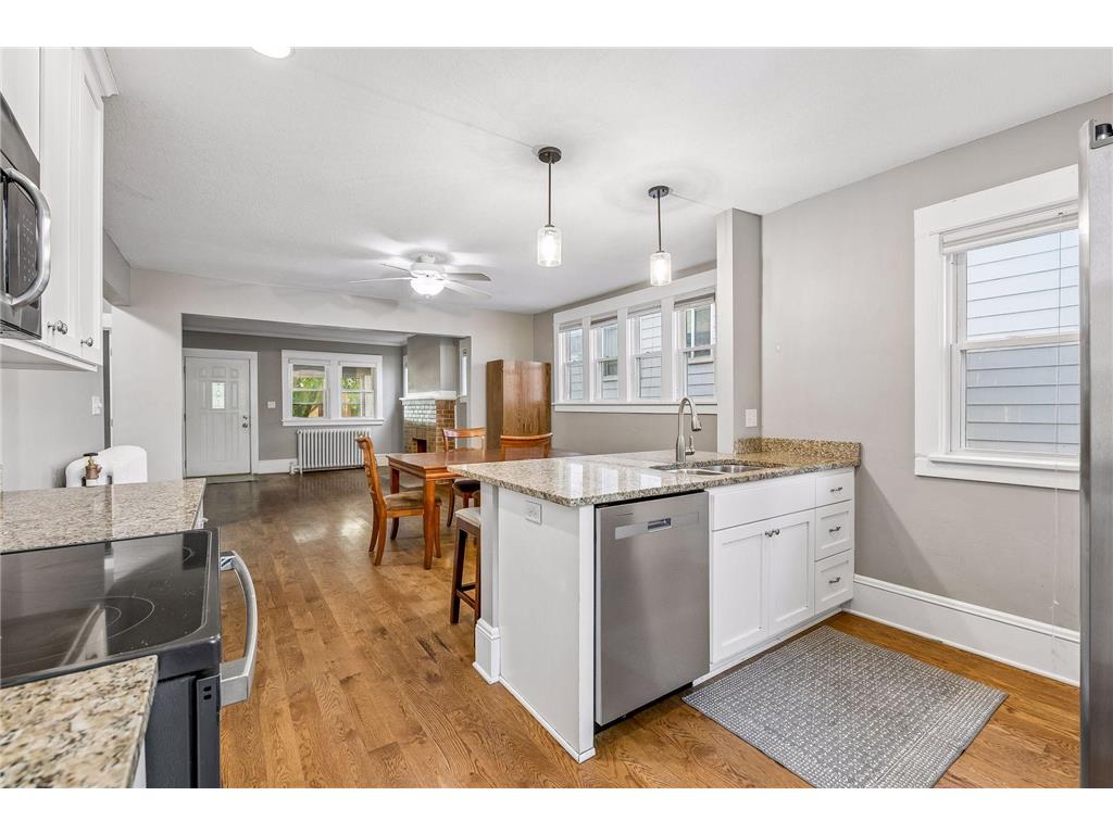 1896 Grand Avenue Saint Paul MN 55105 7060391 image8