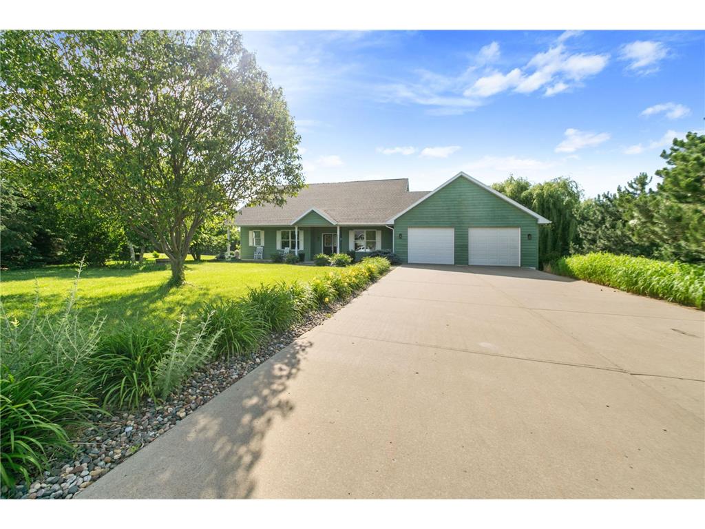 1896 Red Fox Drive Red Wing MN 55066 6548362 image1