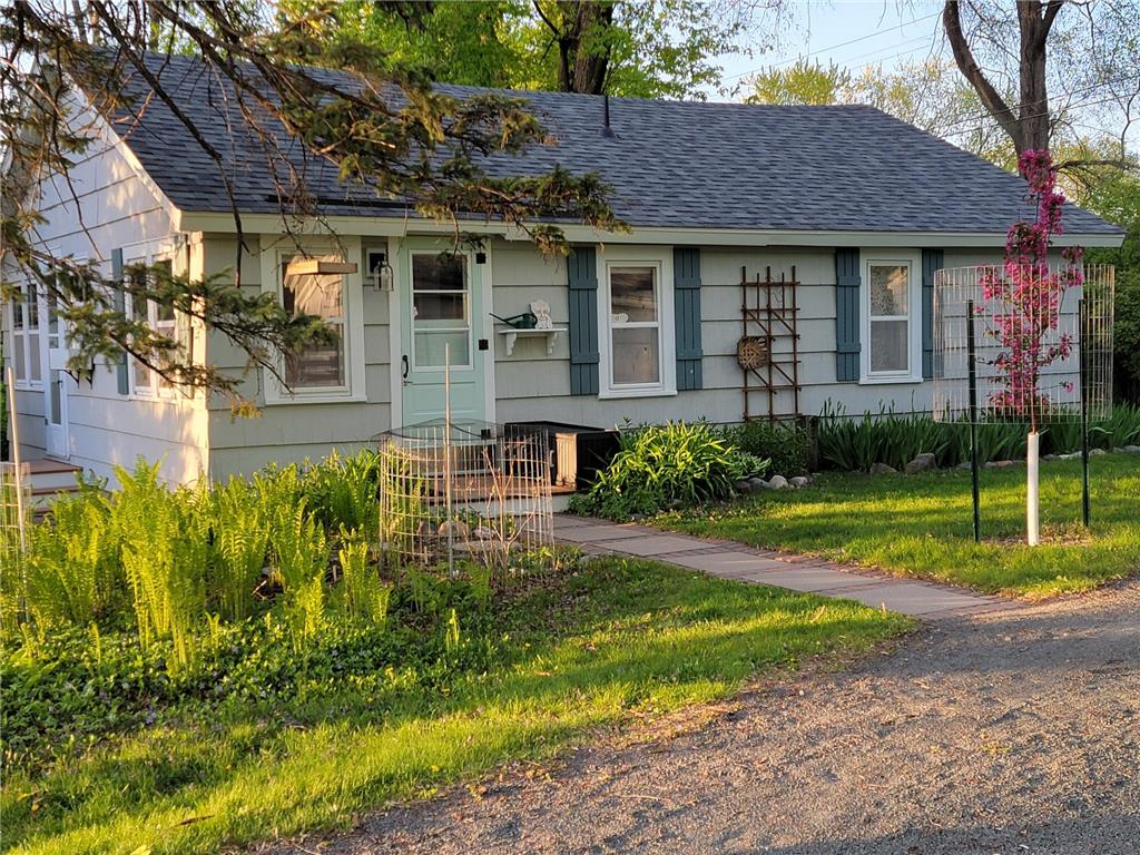 1896 Walter Street Maplewood MN 55109 7074582 image4