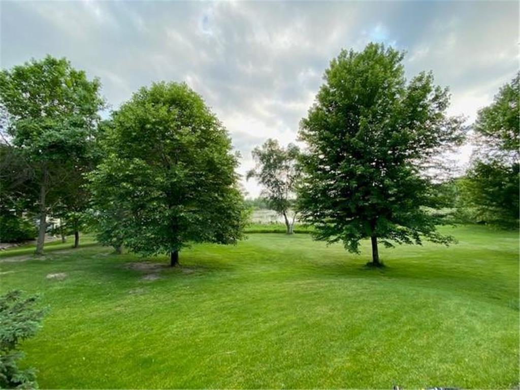 1896 Yorkshire Avenue S Minnetonka MN 55305 - Windsor 6509049 image1