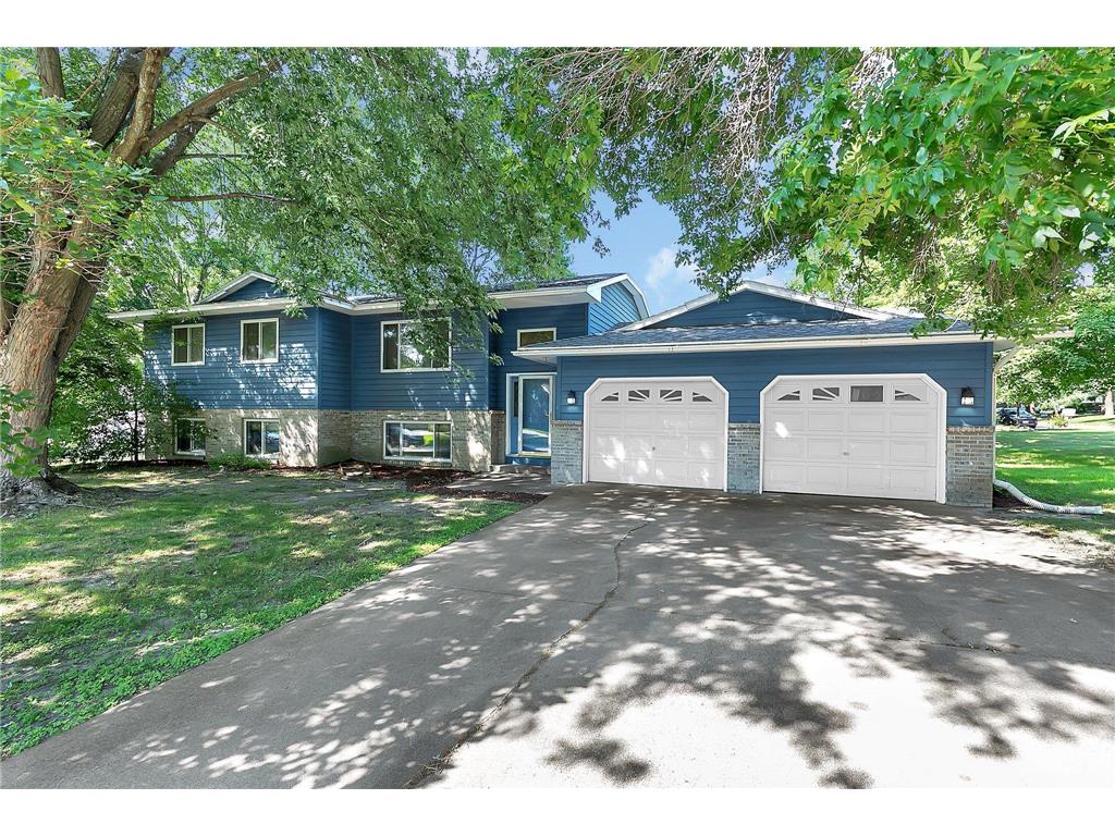 1897 E Highview Drive, Sauk Rapids, MN, 56379 MLS 6243100 Edina Realty