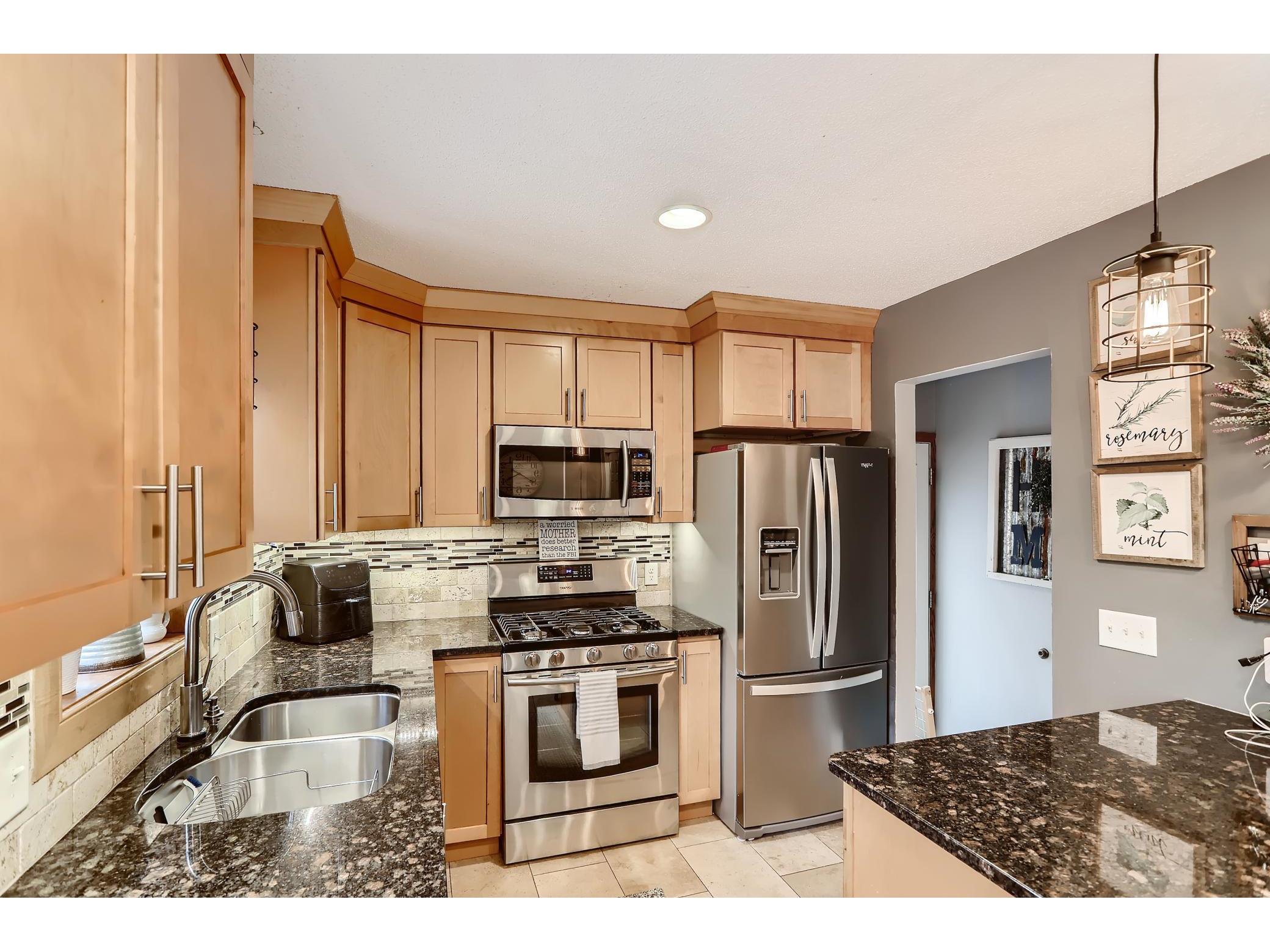 1897 Field Avenue Saint Paul MN 55116 6119889 image1