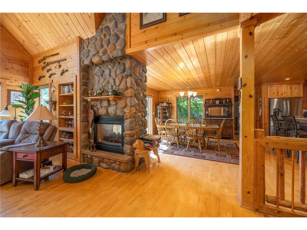 1898 60th Avenue Alden Twp WI 54020 - Big Lake 7079514 image11