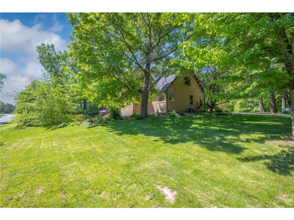 1898 60th Avenue Alden Twp WI 54020 - Big Lake 7079514 image71