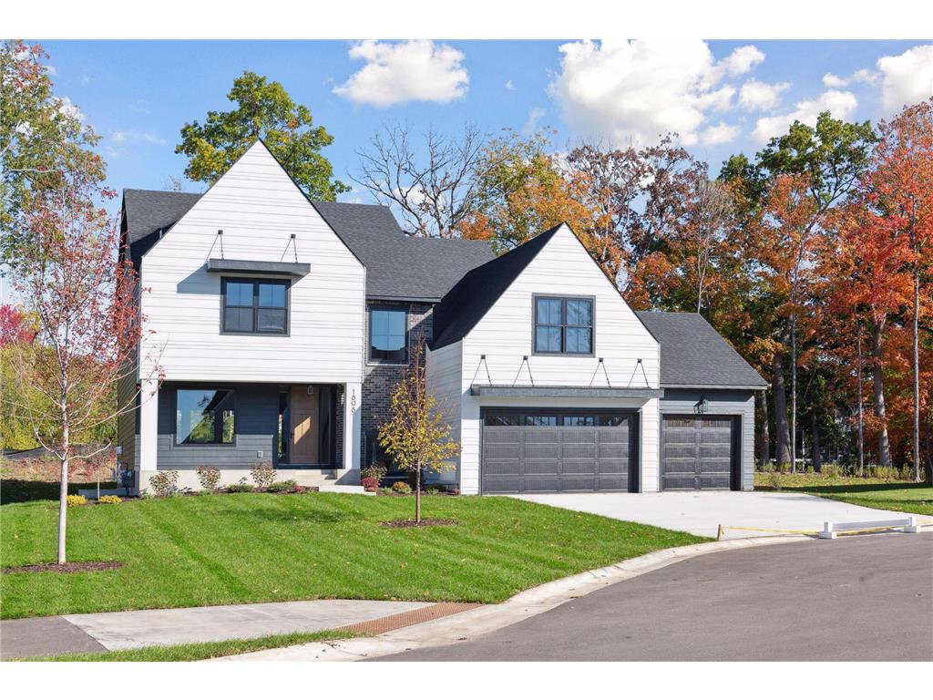 1898 Della Drive Chanhassen MN 55317 6430719 image1