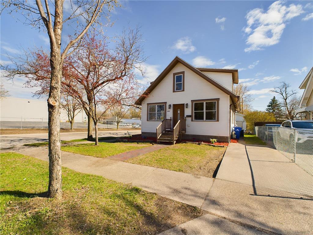 1898 Lacrosse Avenue Saint Paul MN 55119 6361251 image1