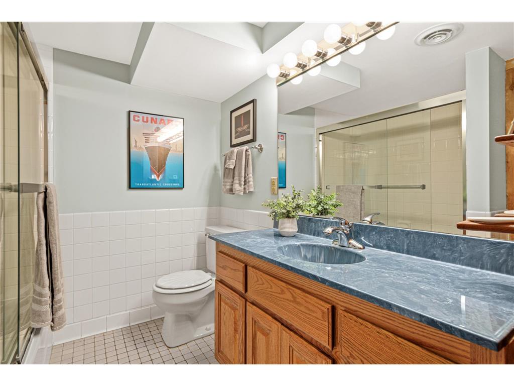 1898 Pinehurst Avenue Saint Paul MN 55116 7048709 image20