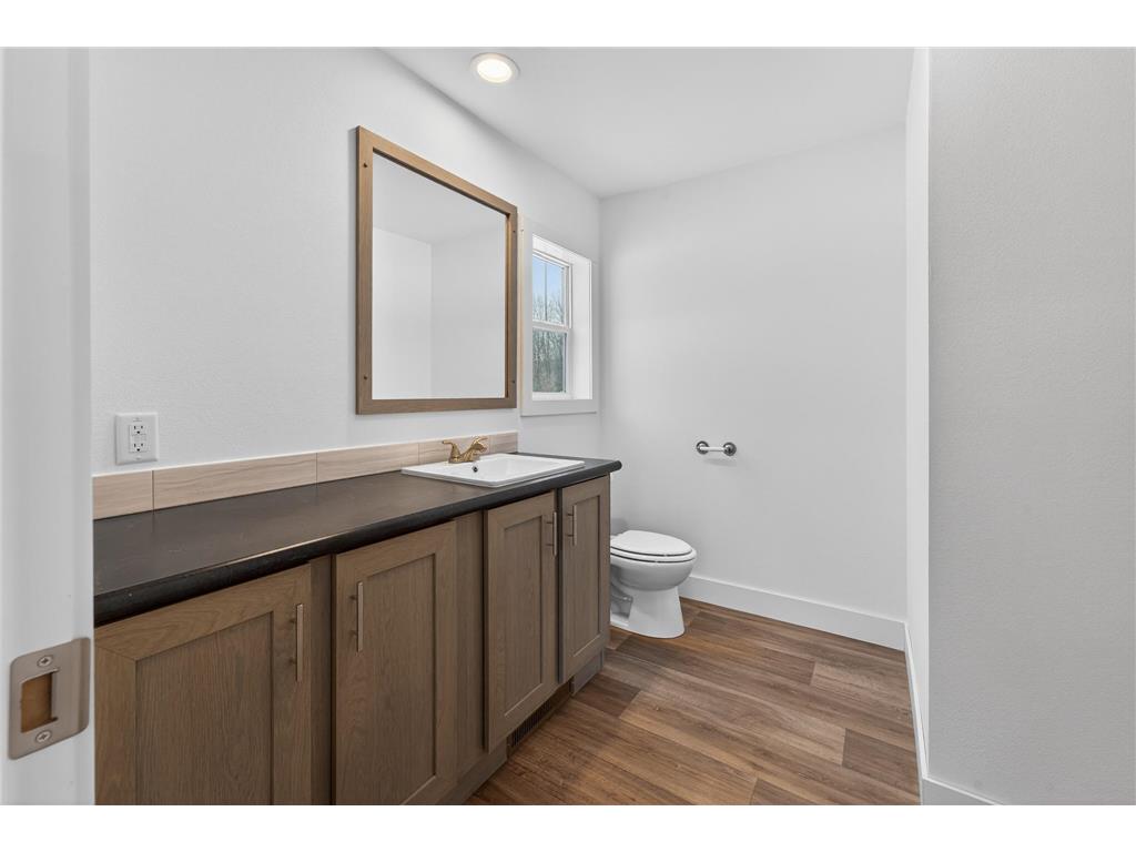 18980 Island View Mora MN 55051 - Fish 6823214 image13