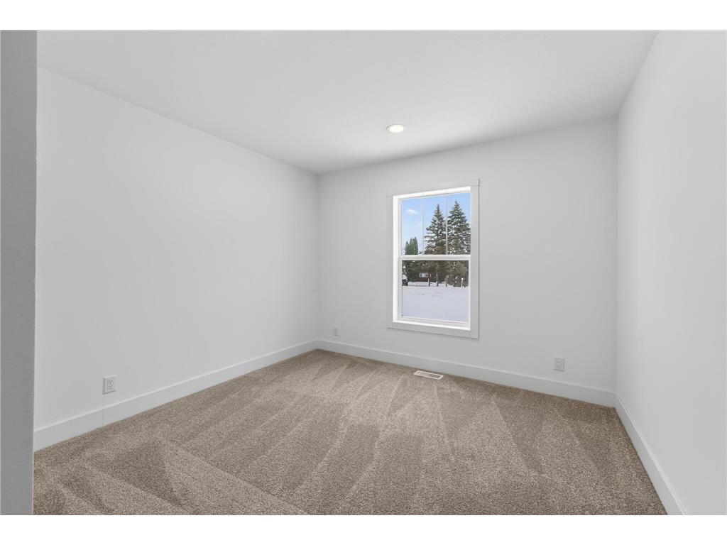 18980 Island View Mora MN 55051 - Fish 6823214 image16