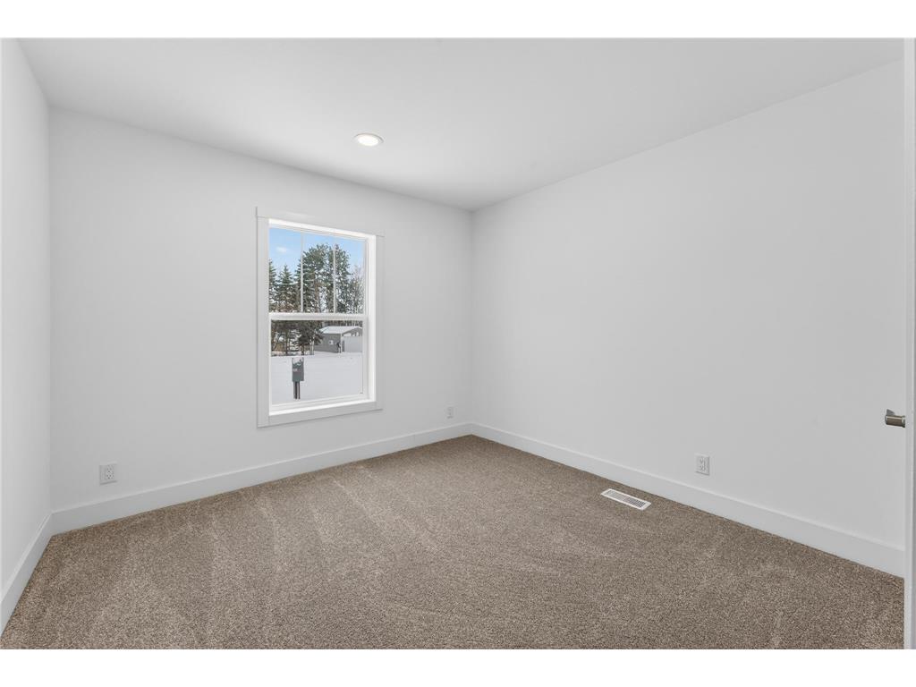 18980 Island View Mora MN 55051 - Fish 6823214 image20